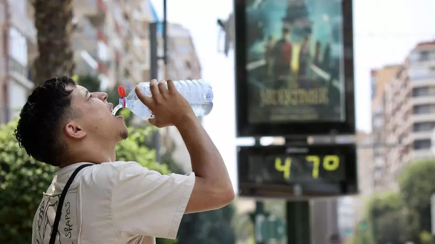 VÍDEO | La AEMET anuncia la primera ola de calor del verano para la próxima semana