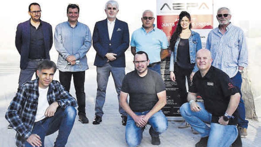 Junta del polígon d’Artés: d’esquerra a dreta i de dalt a baix: Dani Amella (Casa Amella Bio Food), Jesús Villarreal (Intelba Montajes Electricos), Xavier Gual  (Gual Steel), Lluís Comallonga (Construccions Comallonga Casas), Marina Vidal  (Motllures Vidal), Josep Vallribera (Societat Cerversera Artesenca -Cerberus), Jordi Llutart (Polidisc),  David Capdevila (Remolcs Speedrem Artés), Bernat Rius (Sysetec Service / Quirosa Group)