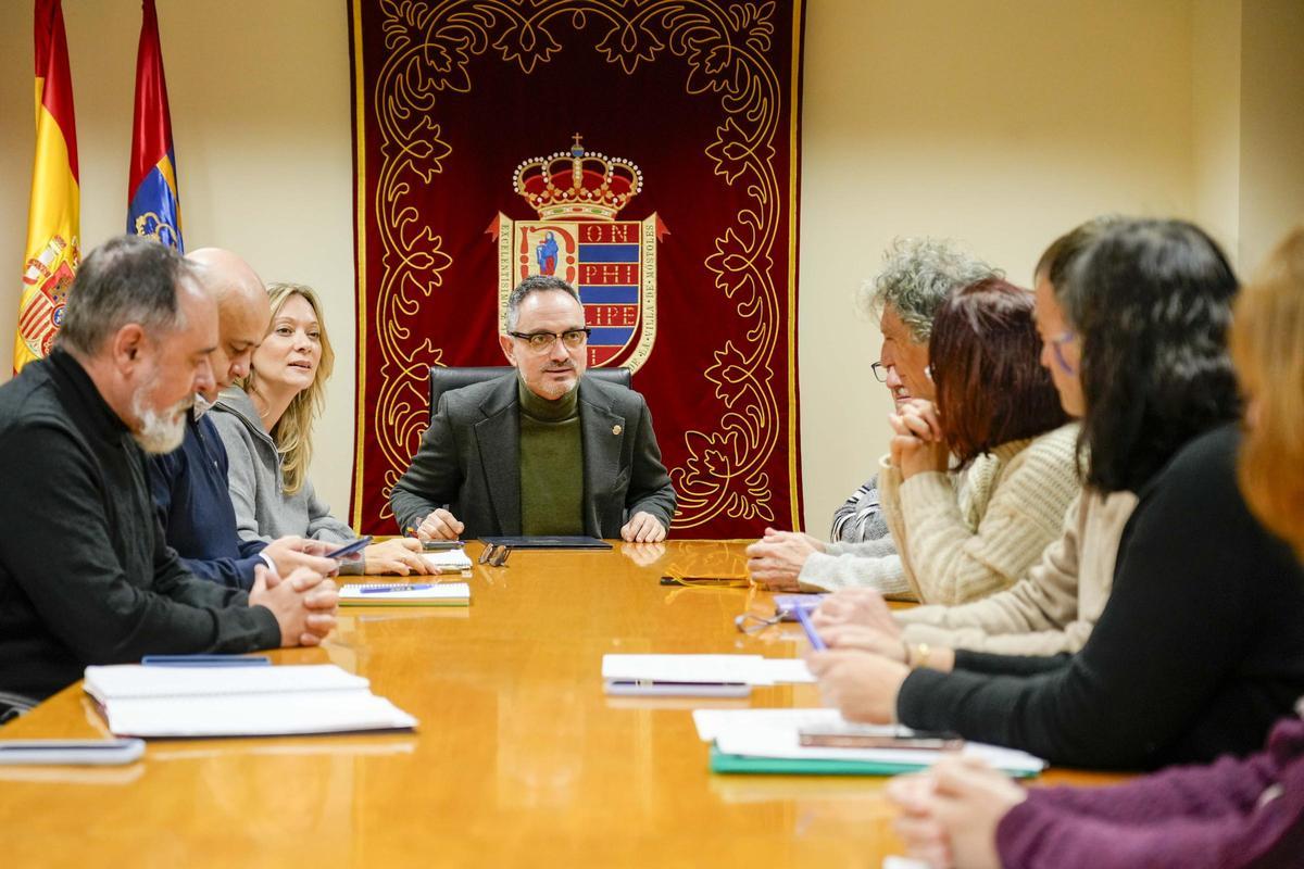El alcalde de Móstoles propone a los grupos políticos una Declaración Institucional para que el Ministerio de Transportes reubique las pantallas acústicas de Parque Coimbra