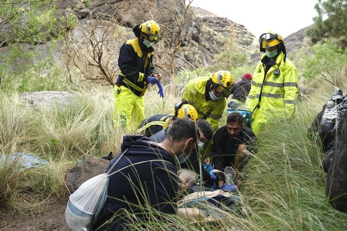 Rescate de un senderista en Charco Azul