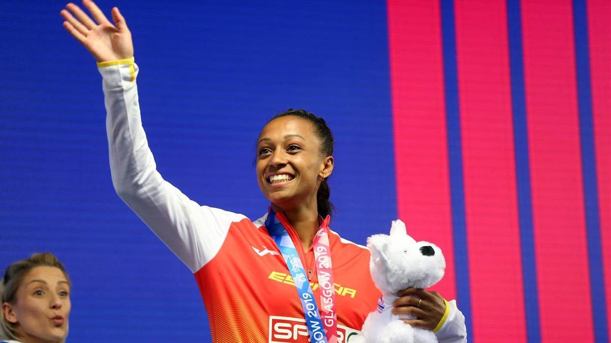 Ana Peleteiro, tras lograr el título en Glasgow 2019