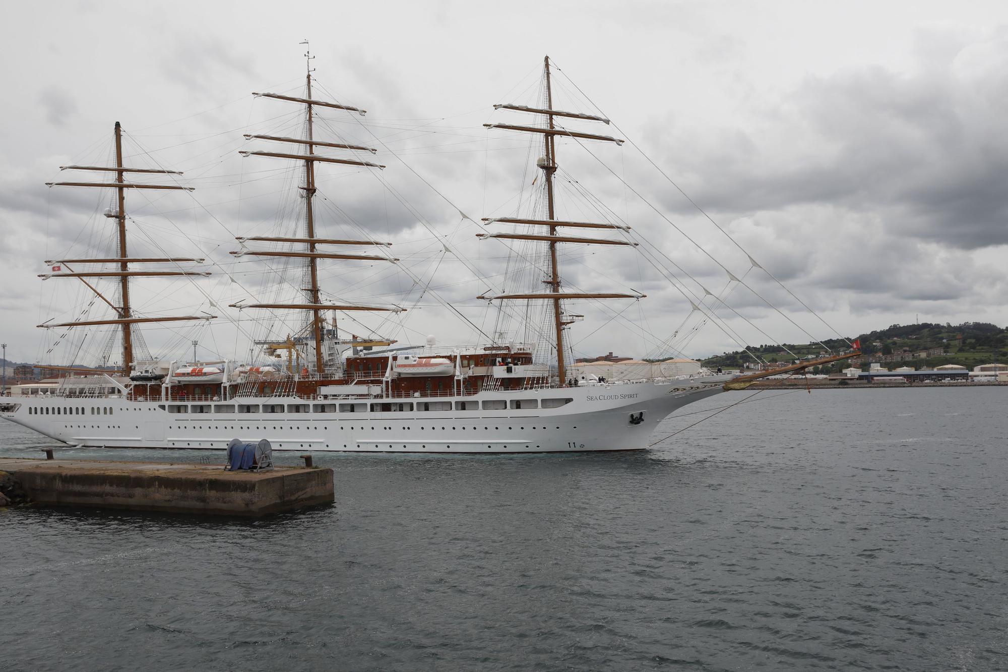 Las imágenes del súpervelero "Sea Cloud Spirit" en Gijón