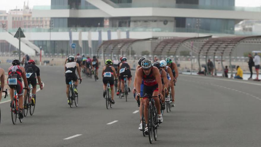 La FTA impulsará la Copa del Mundo de Triatlón de València