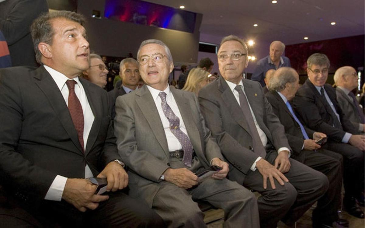 Laporta, Reyna, Gaspart y Núñez, en la primera fila del Auditori 1899