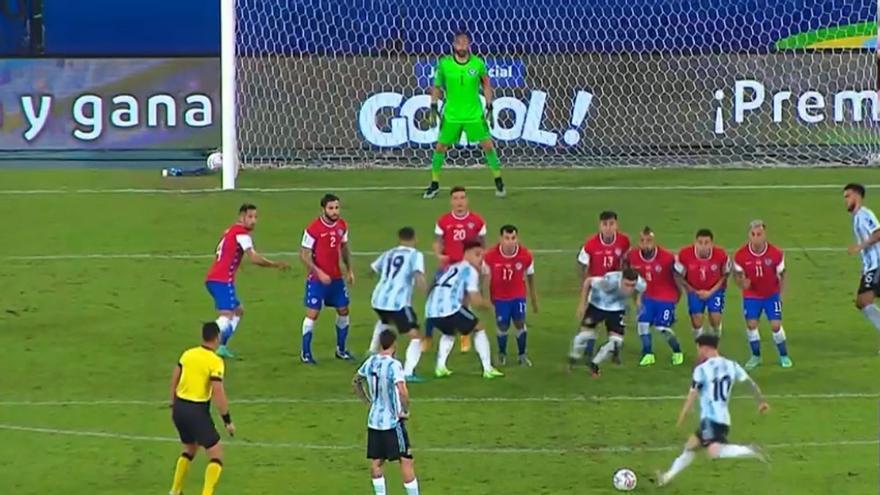 El golazo de Leo Messi para adelantar a Argentina