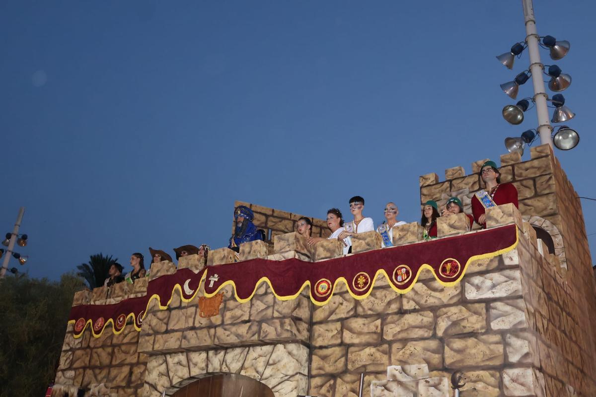 Novelda da inicio a las Fiestas Patronales y de Moros y Cristianos