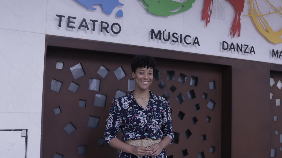 La actriz rondeña, Miriam Queba, regresa a Málaga con el estreno de una producción del teatro del Siglo de Oro