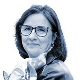 Dra. Mª del Carmen Martínez Rodríguez