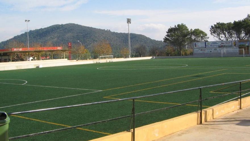 Imagen del campo de fútbol municipal de Alaró.
