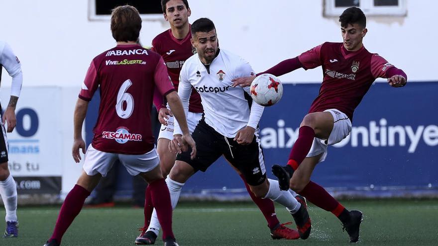 El Pontevedra gana en Ontinyent y coge ventaja en la final de Copa