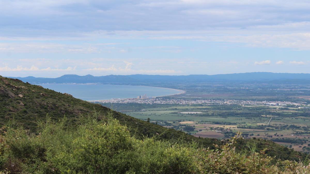 Vista general de la plana empordanesa.