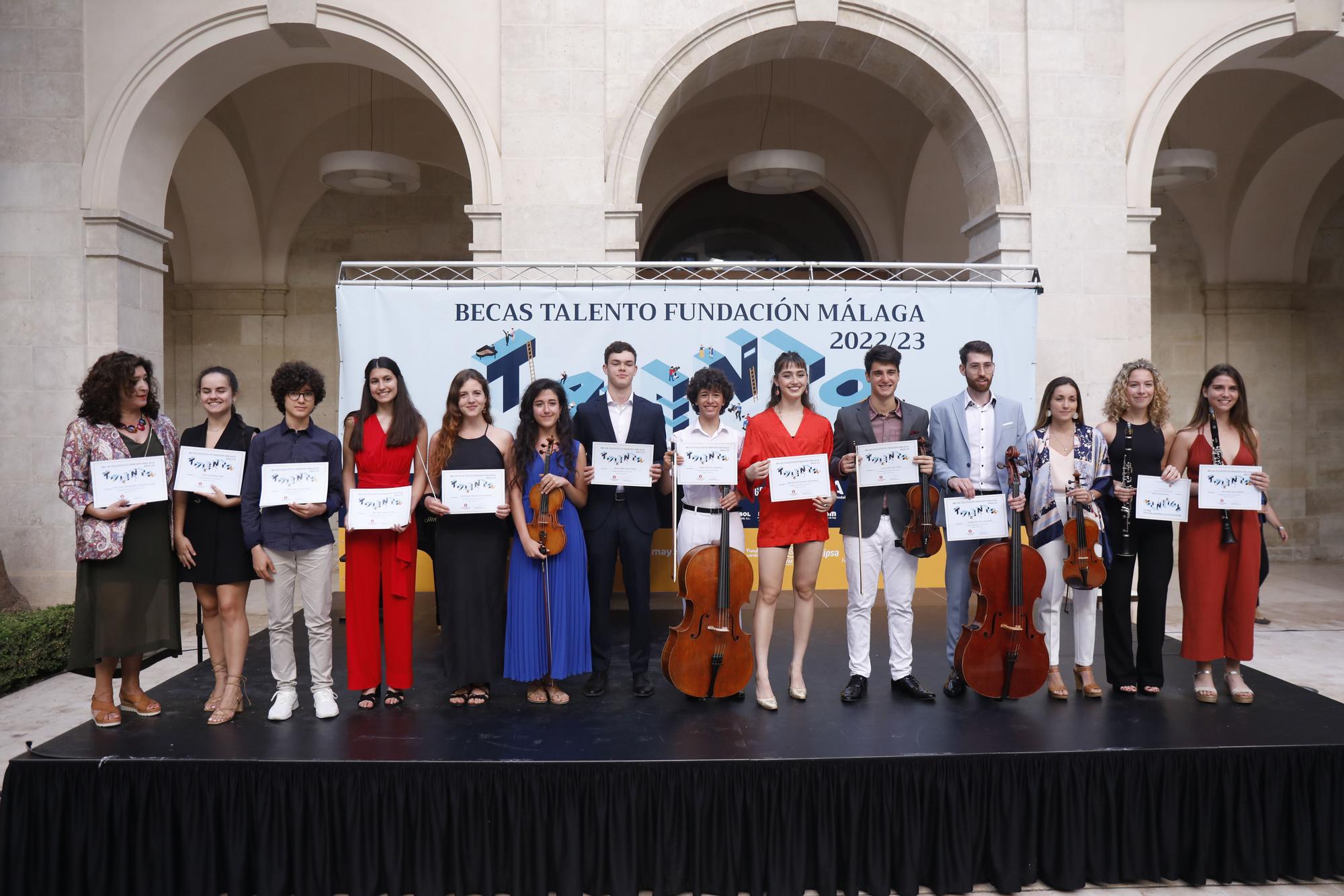 Entrega de las becas talento de la Fundación Málaga 22/23