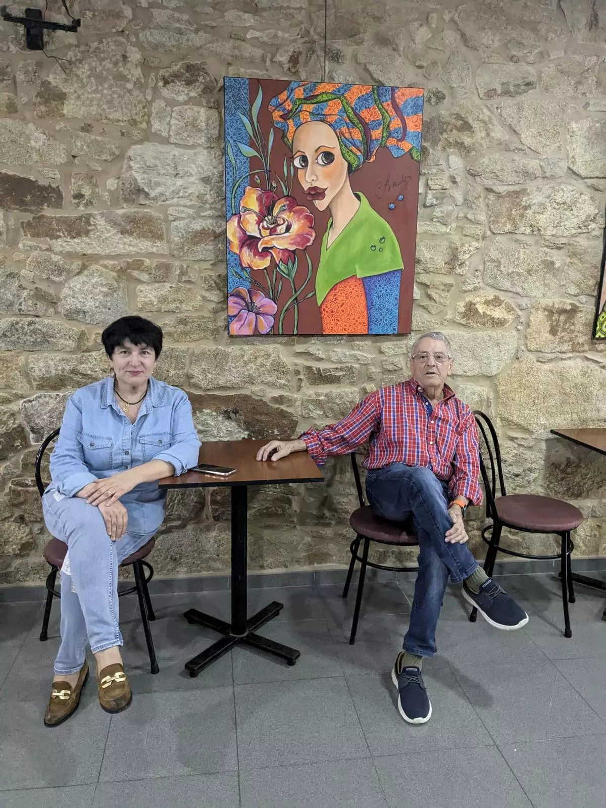 El Gato Negro de Carril expone la muestra «Unha+Un=2»