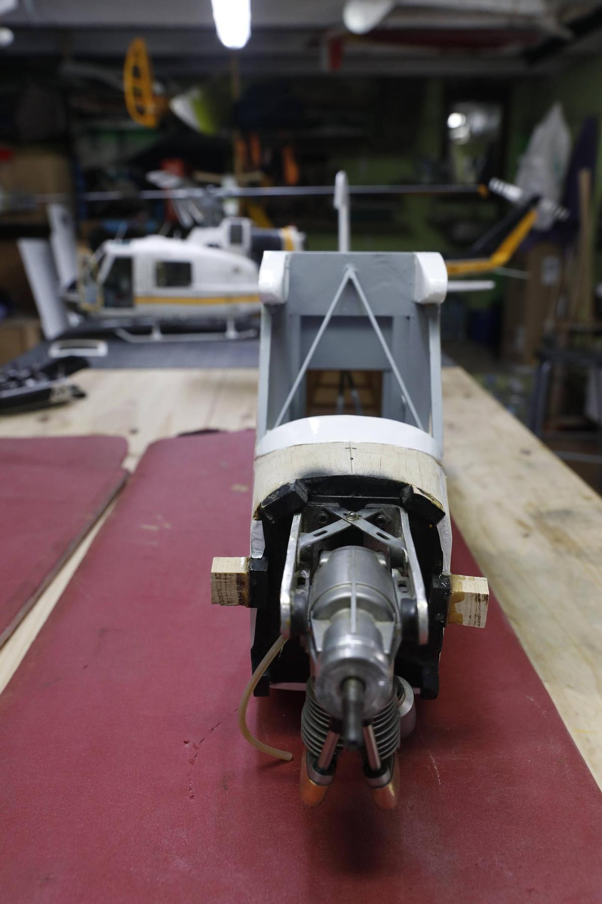 EN IMÁGENES: Arnao, cuna de uno de los últimos clubes de aeromodelismo de Asturias