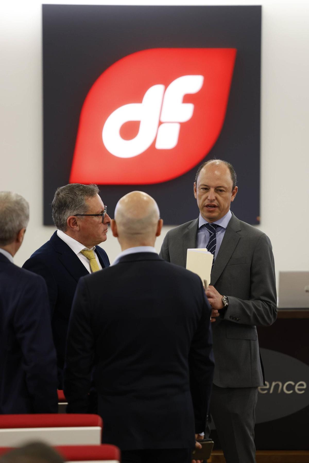 EN IMÁGENES: Los accionistas de Duro aprueban el plan de reestructuración