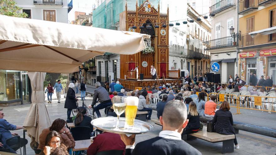 Una fiesta que sólo se entiende en la calle