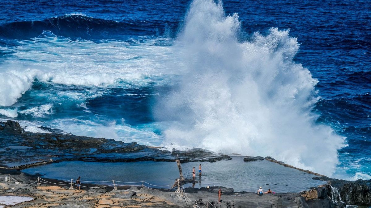 Prealertas por fuertes vientos y fenómenos costeros en Canarias