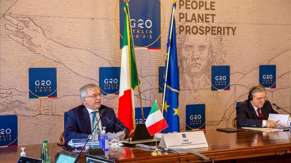 This photo taken and handout by the Italian Finance Ministry on April 7  2021 shows Italy s Economy Minister  Daniele Franco (L) speaking during the 2nd G20 Finance Ministers and Central Bank Governors videoconference meeting in Rome  (Photo by Handout   ITALIAN FINANCE MINISTRY   AFP)   RESTRICTED TO EDITORIAL USE - MANDATORY CREDIT  AFP PHOTO   ITALIAN FINANCE MINISTRY   HANDOUT  - NO MARKETING - NO ADVERTISING CAMPAIGNS - DISTRIBUTED AS A SERVICE TO CLIENTS