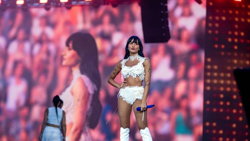 Aitana llena el estadio Metropolitano en su primer concierto en Madrid