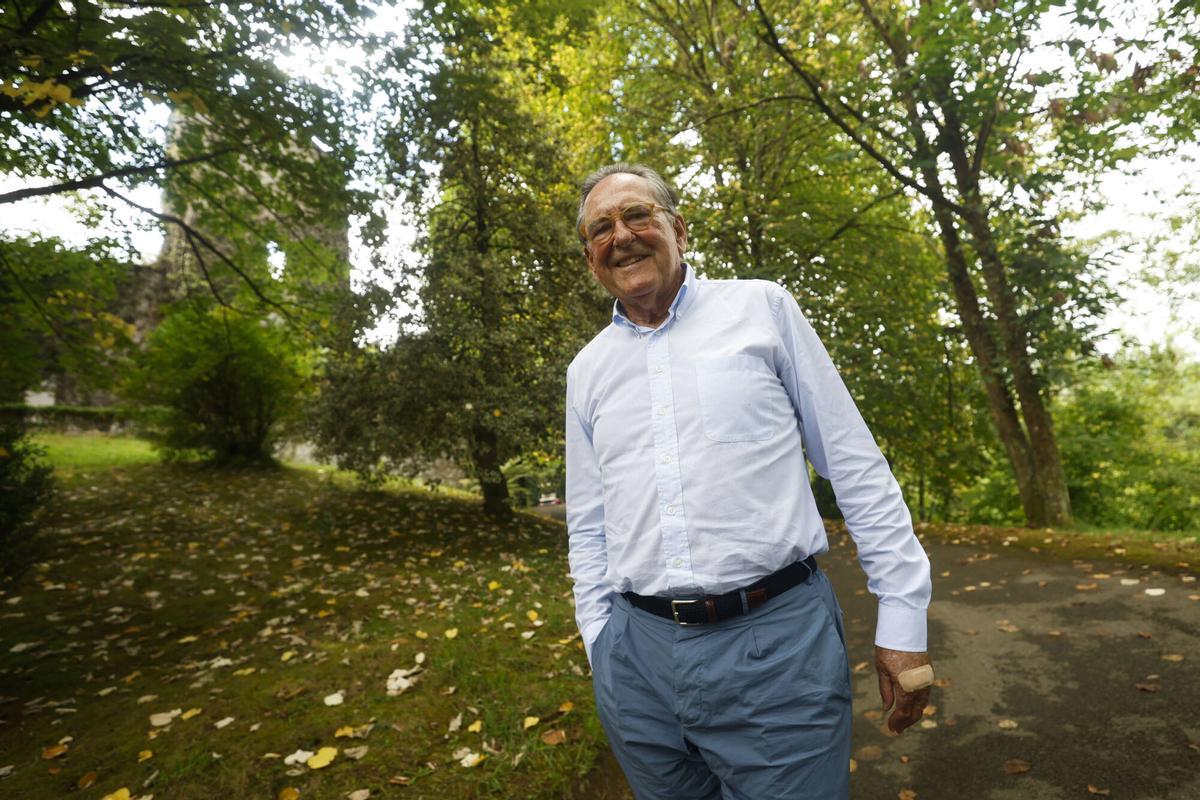 Castillo de Priorio en Las Caldas. Entrevista para barrer con Matías Rodríguez Inciarte, ex ministro de la Presidencia de España.