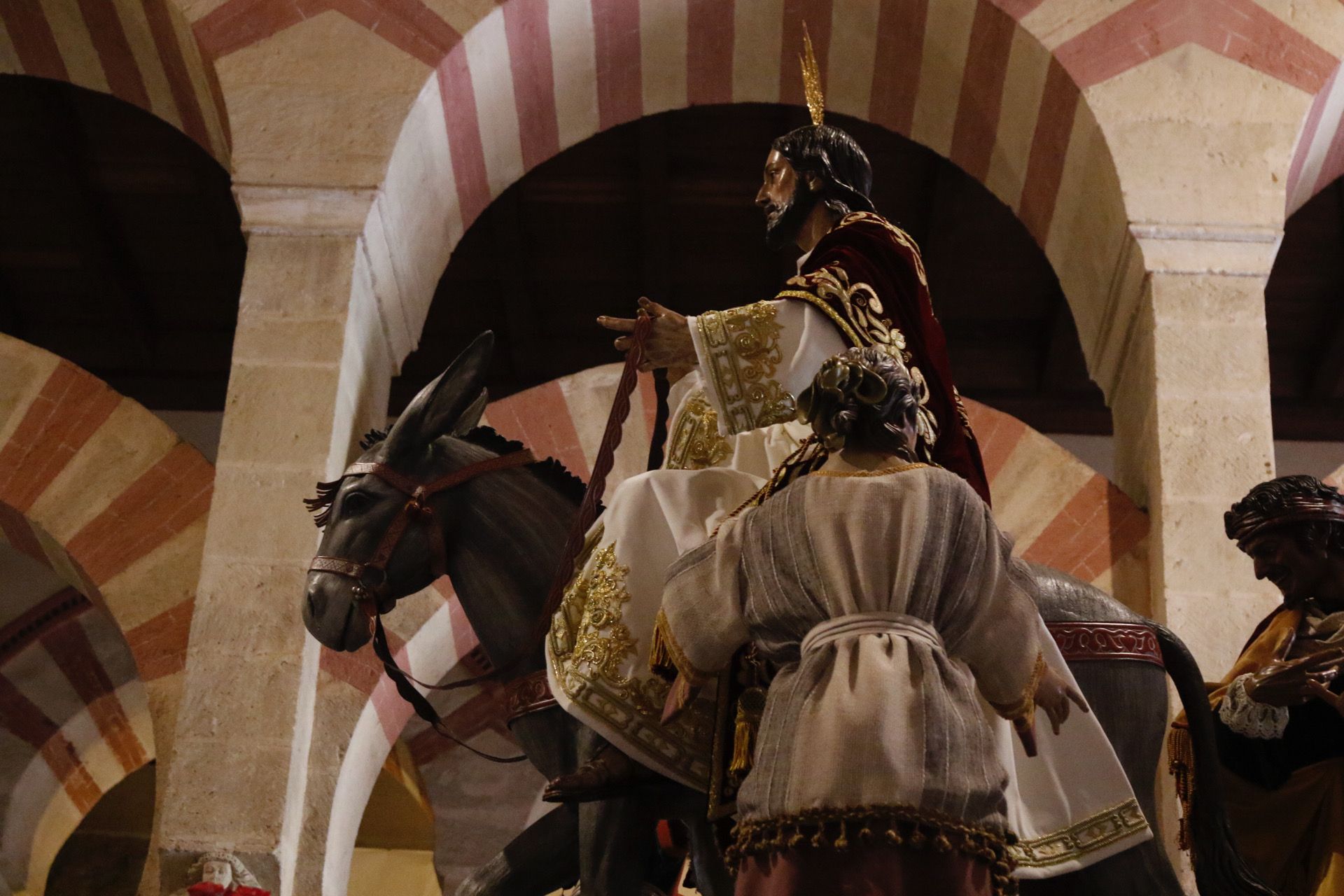 La estación de penitencia de la Entrada Triunfal, en imágenes