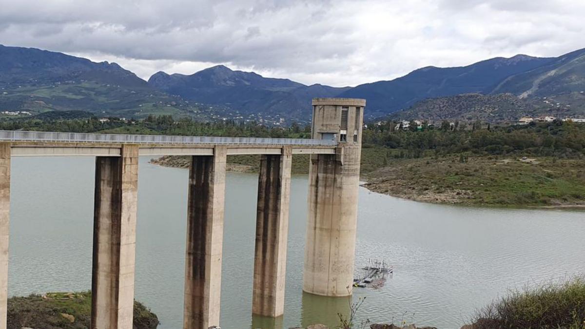 La presa de la Viñuela acumula ahora 76 hectómetros cúbicos