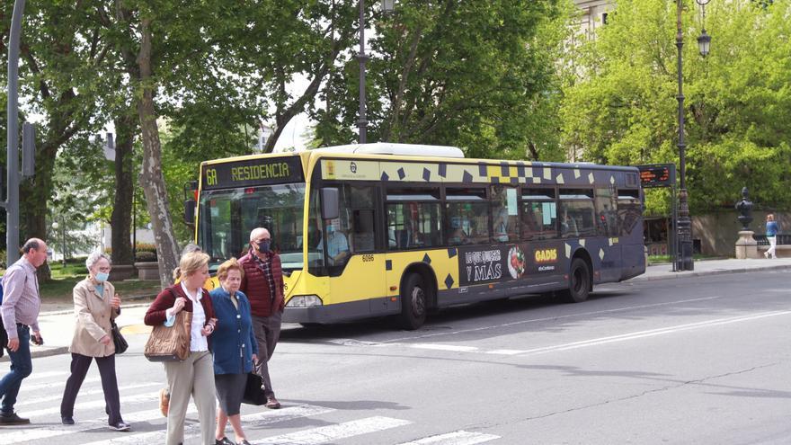 El milagro de las urnas: Buses, rampas mecánicas y concurso de pinchos reaparecen en precampaña