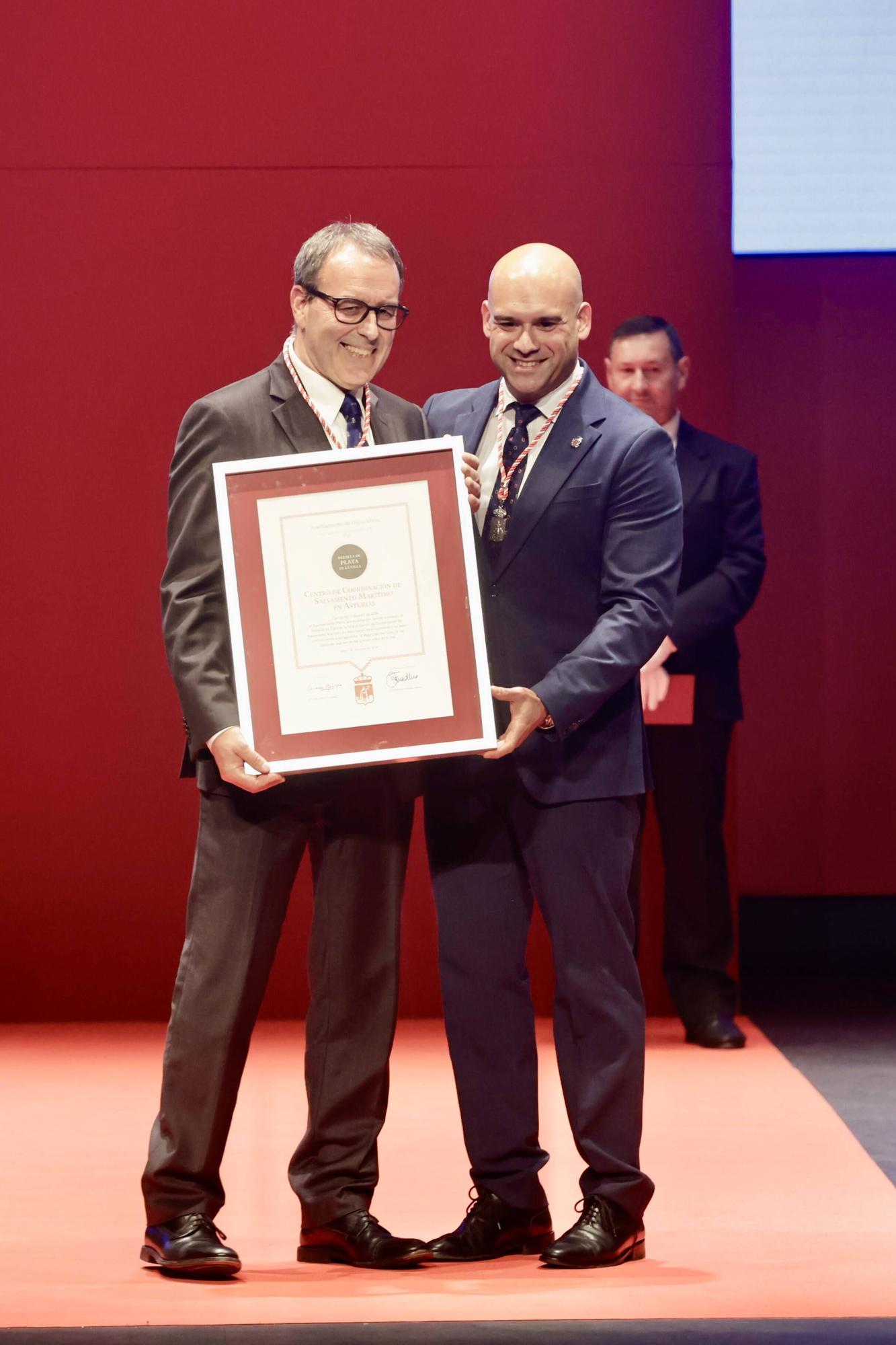 Entrega de las medallas de la ciudad de Gijón