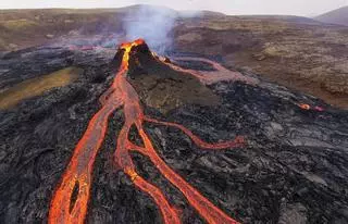 La erupción del volcán de Islandia, en imágenes