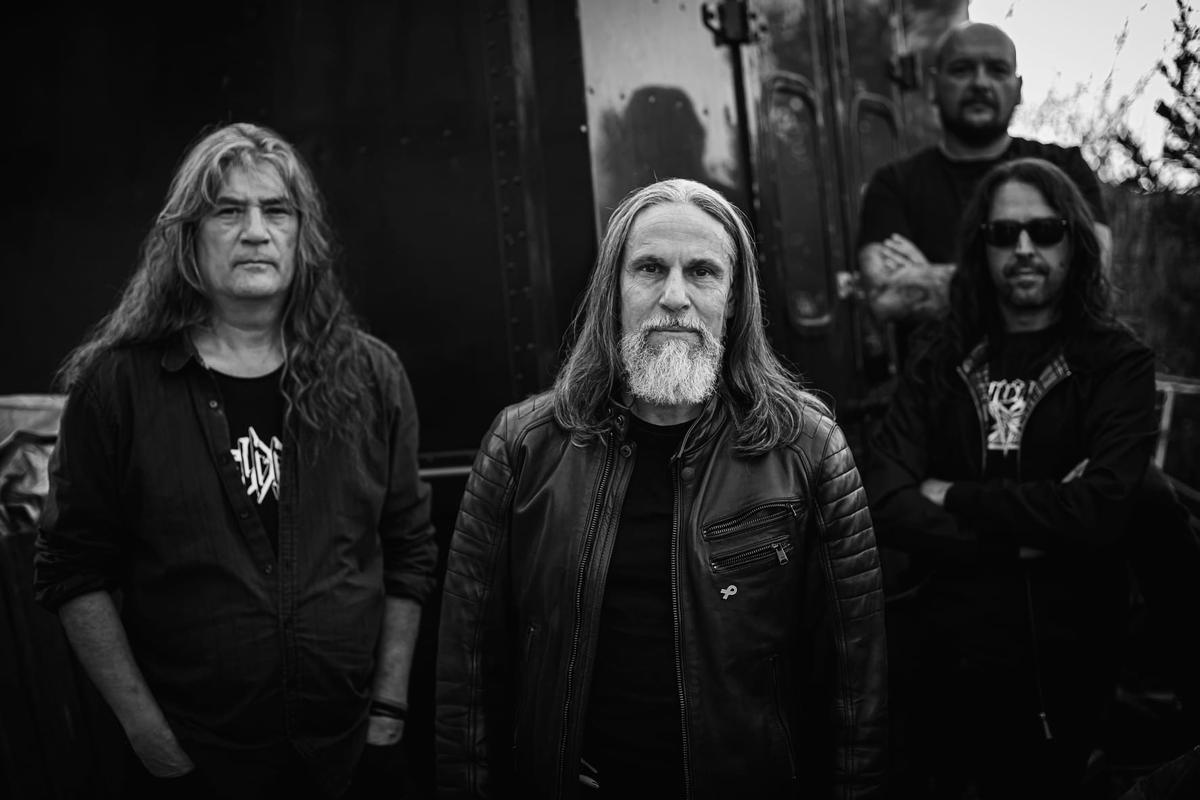 Jónatan Dolcet (a la derecha) junto a su compañero de Legion.