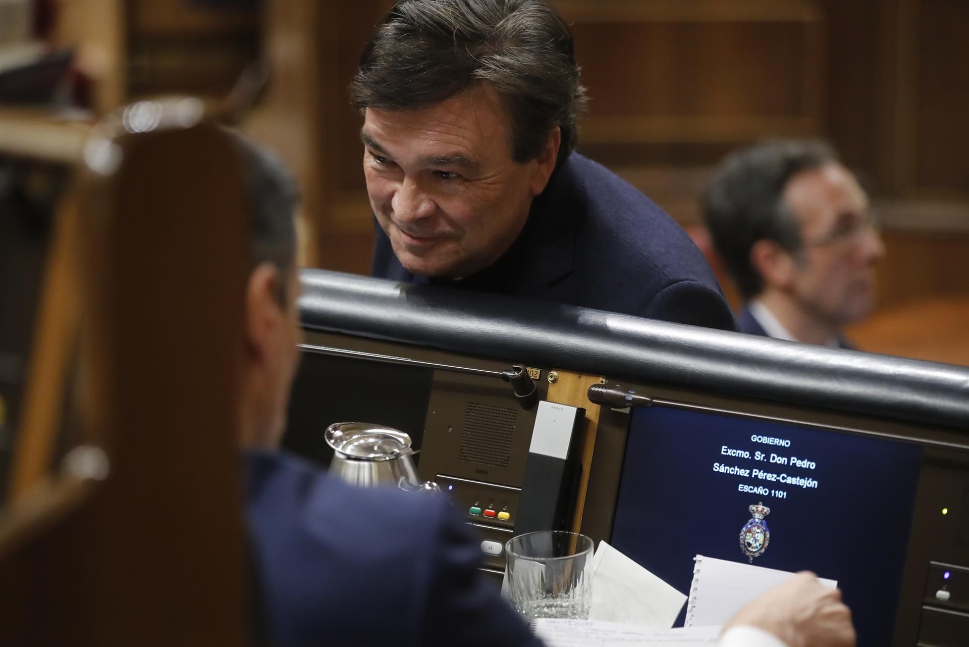 Tomás Guitarte y Pedro Sánchez en el Congreso