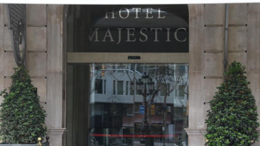 L&#039;hotel Magestic, al Passeig de Gràcia de Barcelona, un dels molts establiments que ha tancat per l&#039;impacte del coronavirus