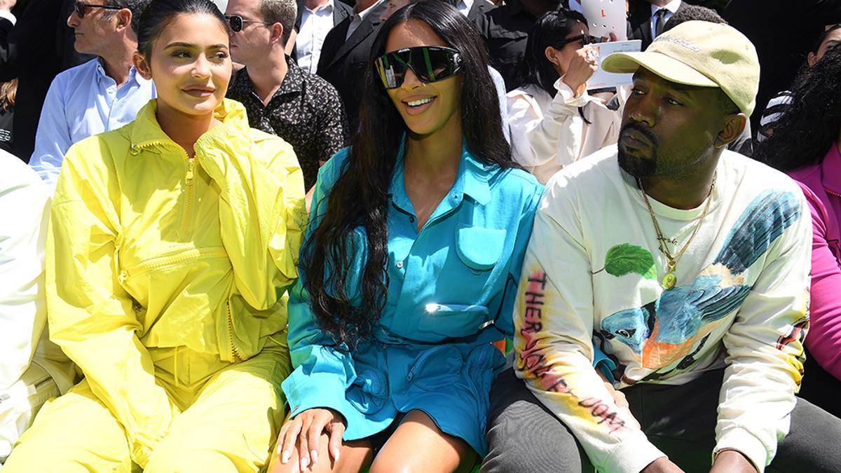 Kylie Jenner, Kim Kardashian y Kanye West en el front row del desfile masculino de Louis Vuitton