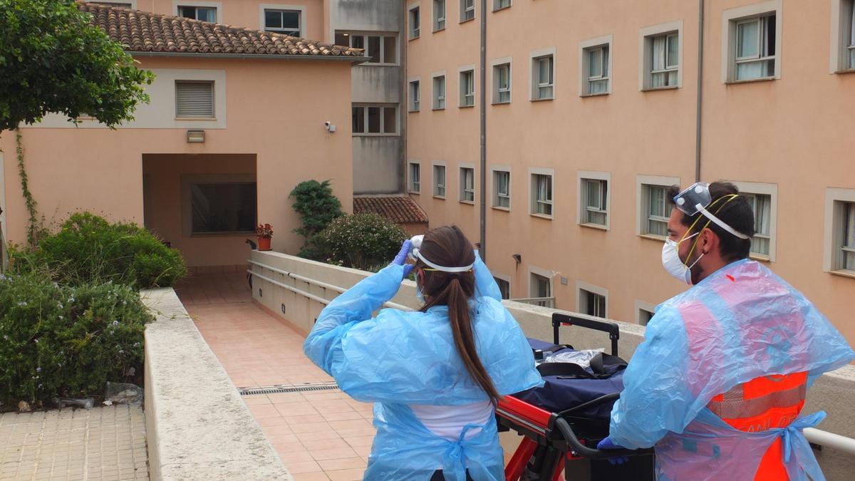 La residencia de ancianos de Sóller suma ya 107 positivos por coronavirus