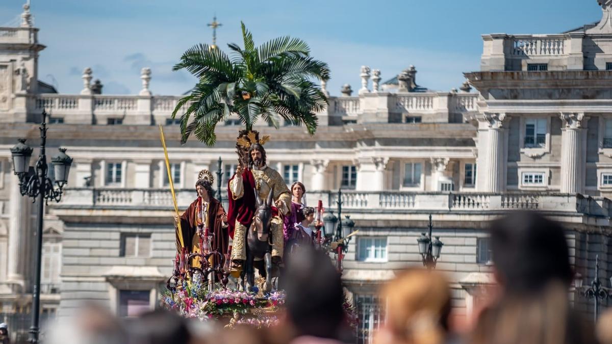 Imagen de archivo de la procesión de Semana Santa, 'La Borriquita', en su paso por las calles de Madrid