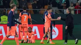 Flick, un cambio casi seguro y dos en 'stand by' ante Osasuna