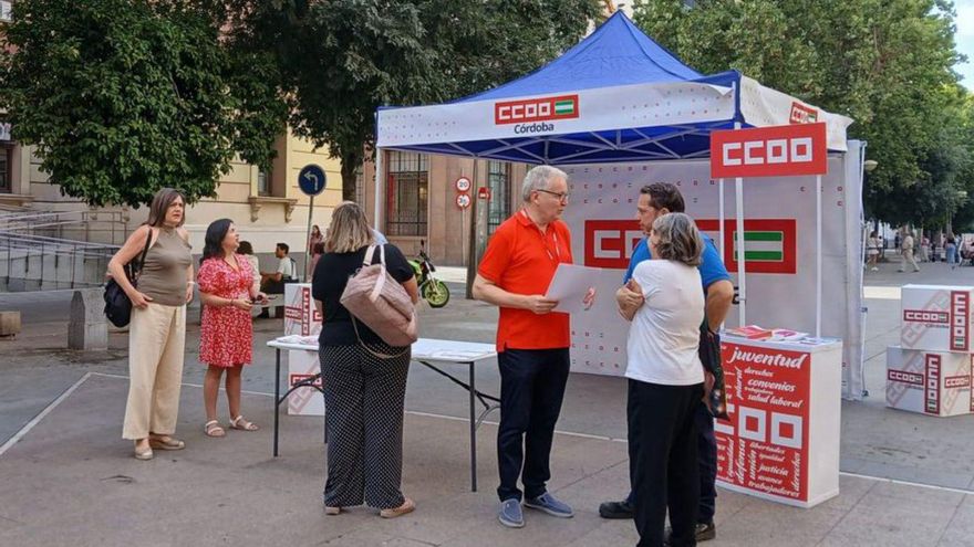 CCOO difunde su actividad en la calle | CÓRDOBA