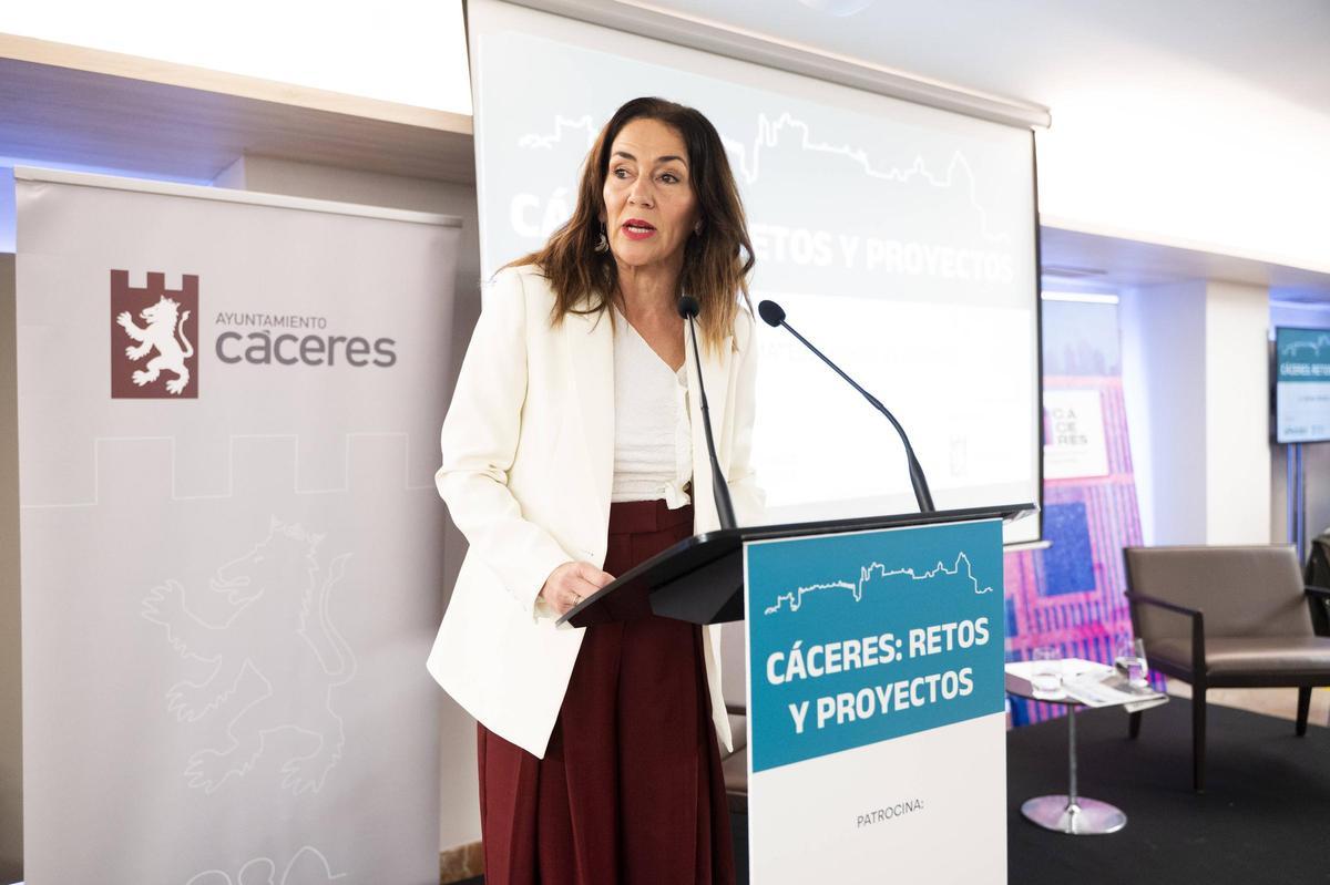 Fotogalería | Imágenes del encuentro de el Periódico Extremadura con el alcalde de Cáceres