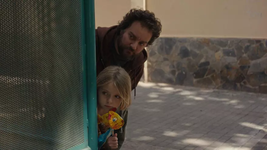 Vídeo: Eloy Calvo estrena 'La furgo', un film sobre la precarietat i les segones oportunitats