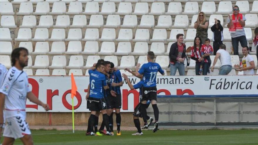 El somni del «play-off» és més viu que mai