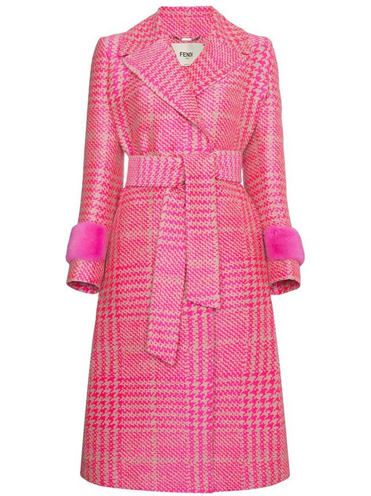 Abrigo rosa de Fendi