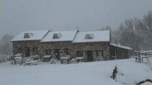 La neu torna demà al Pirineu i segueixen les pluges i el vent al nord