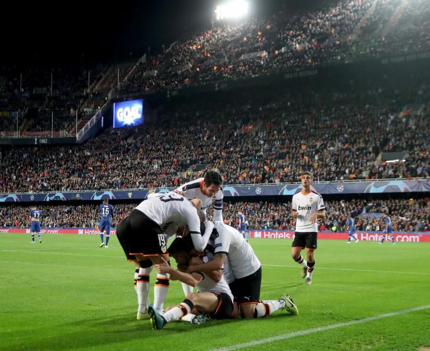 Mestalla vivió una gran noche de fútbol