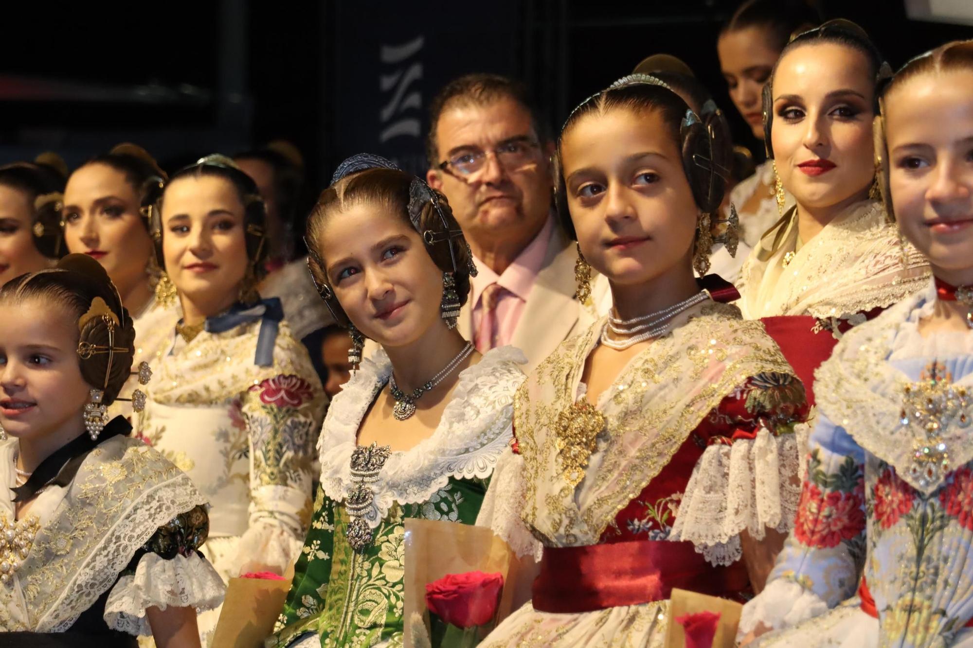 La primera gran prueba de María Estela, Marina y las cortes en la Festa per a Tots