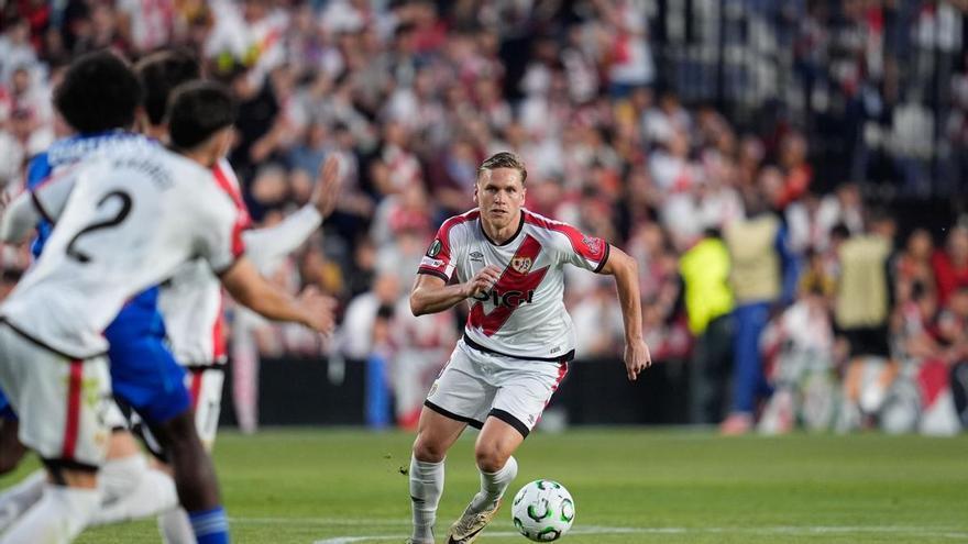 Alemao hizo estallar Vallecas abriendo el marcador