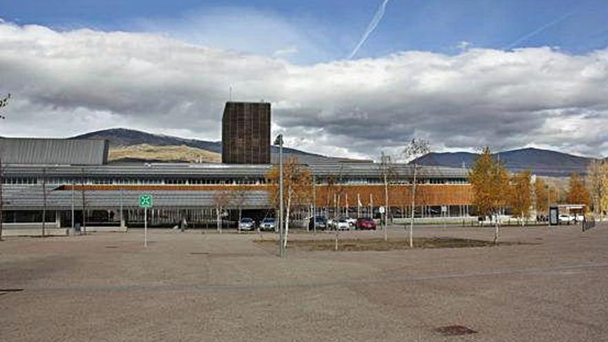 L&#039;exterior de l&#039;hospital transfronterer, en una imatge d&#039;arxiu.