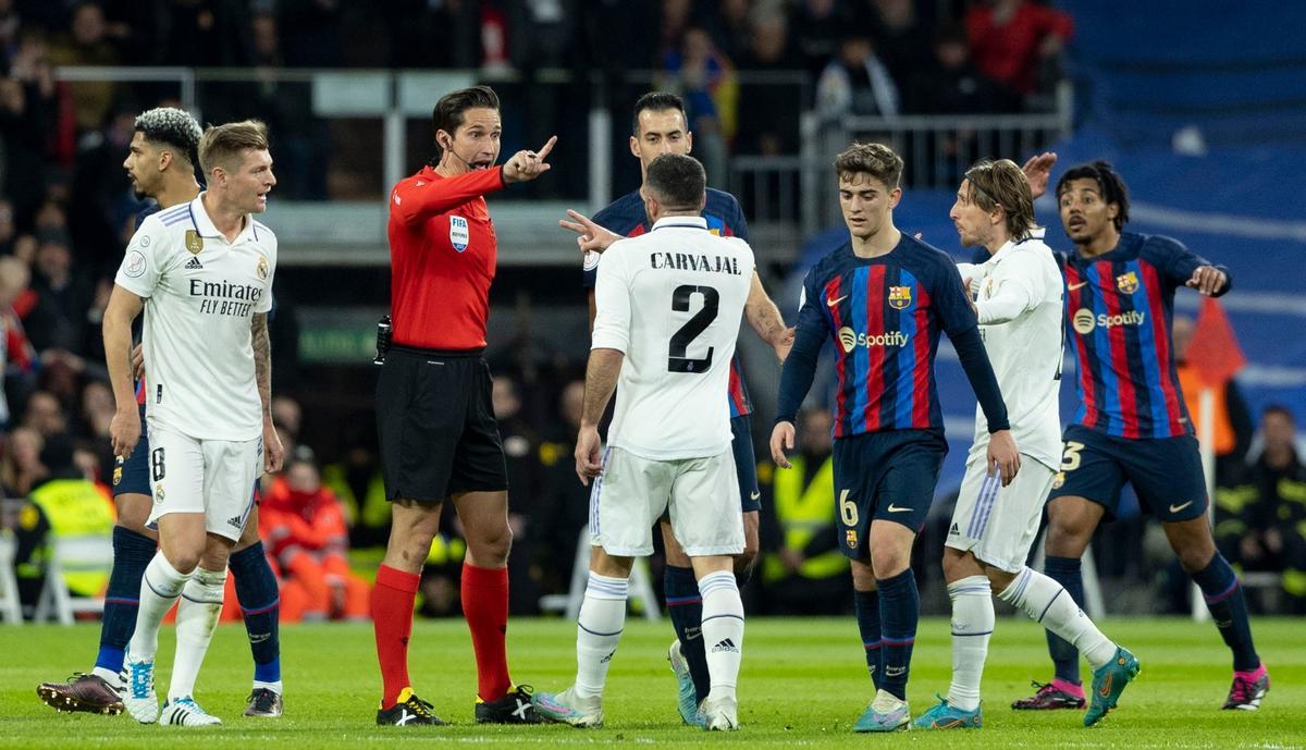 Lo que no se vio de la primera mitad del Real Madrid - Barça Lo que no se vio de la primera mitad del Real Madrid - Barça