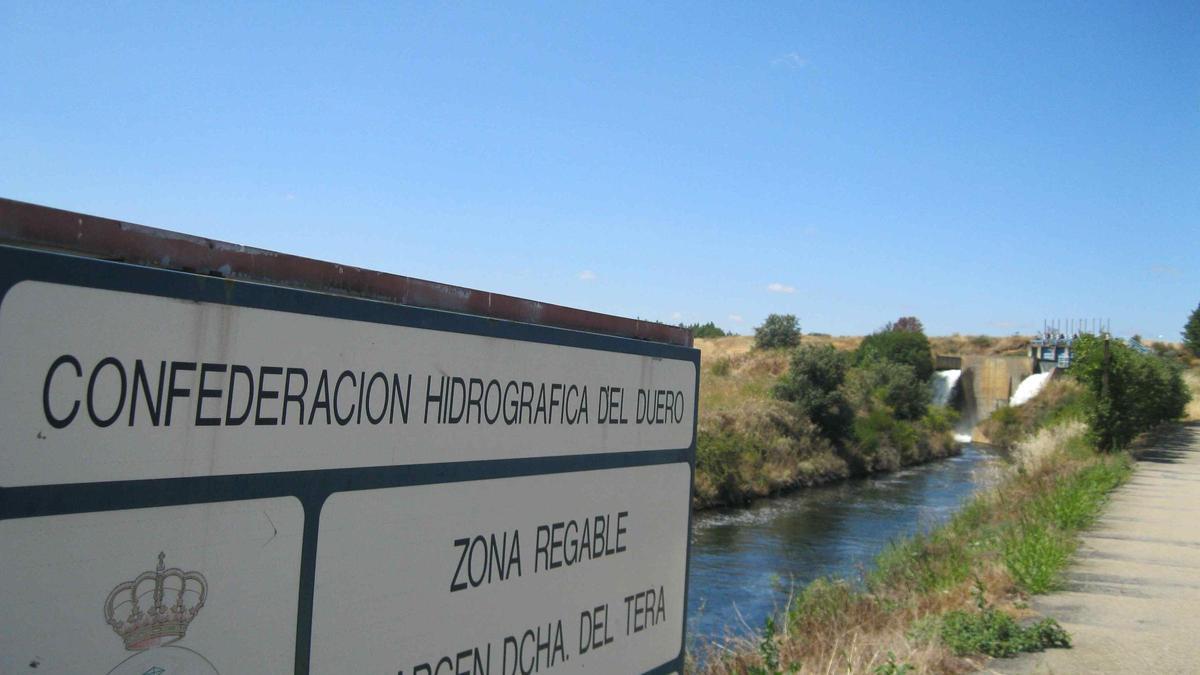 Una imagen de la estación elevadora en Melgar de la margen derecha del Tera.