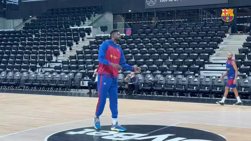 El Barça entrena en París para seguir con su buena dinámica