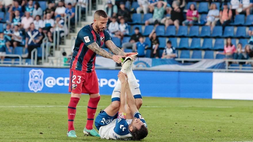 CD Tenerife, dos maneras de empezar